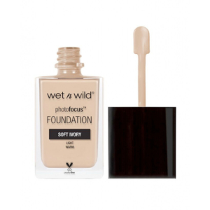 Flydende makeup foundation Wet n Wild Photofocus Foundation Soft Ivory 30 ml